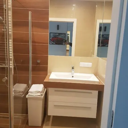 Apartament Yellow *