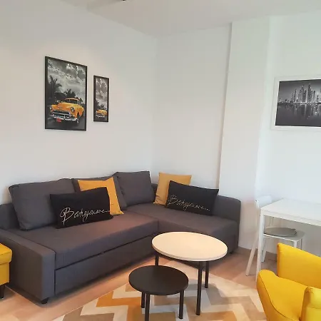 Apartament Yellow Poznan